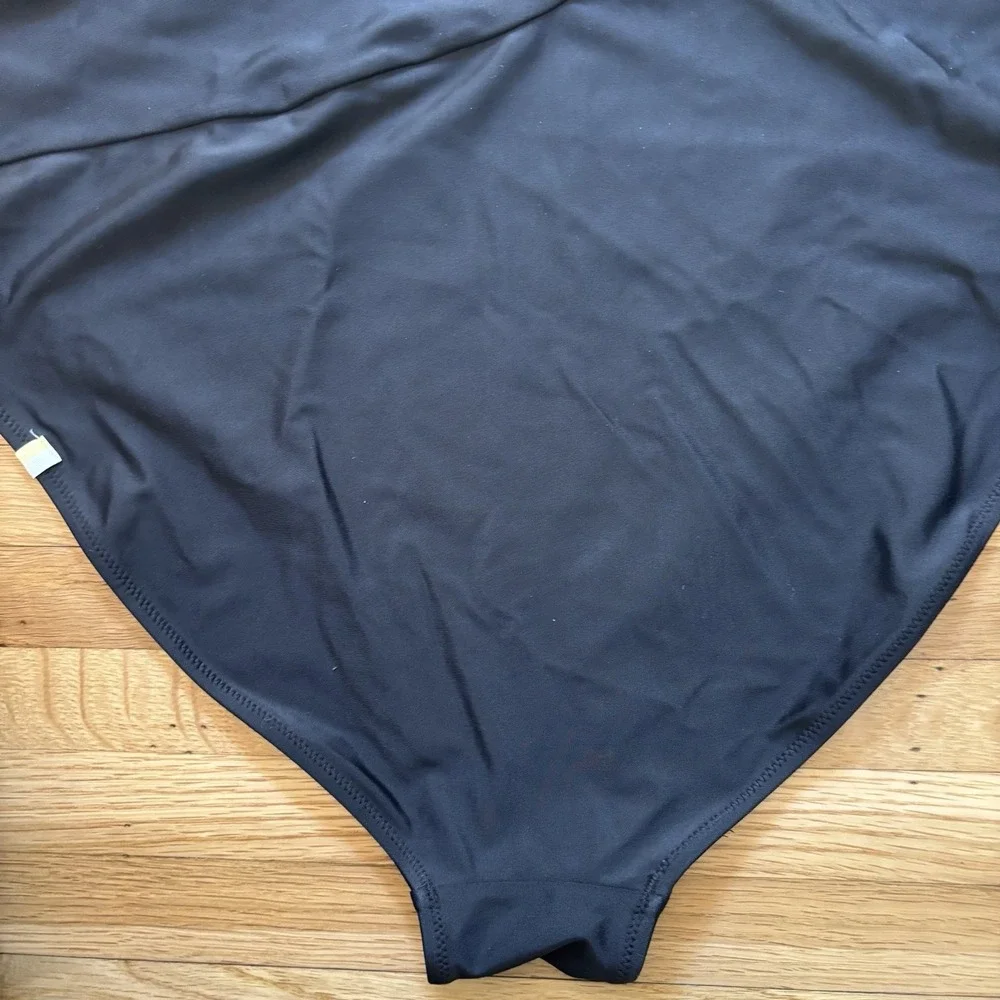 Summersalt Ruched Sidestroke‎ One Piece Swimsuit Womens 16 Black Minimizing Chic